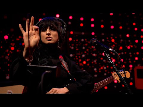 Heartworms - Retributions Of An Awful Life (Live on KEXP)