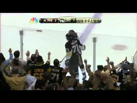 Evgeni Malkin Scores His 50th Goal Of The Season 4/7/12 [Against Flyers]
