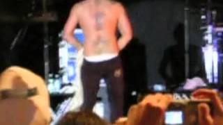 Lee Ryan is not a stripper!