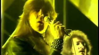 Saxon   And The Bands Played On Top Of The Pop 1981