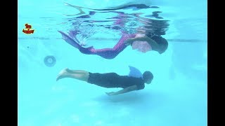 Mermaid VS Shark Wet Head Using Smoothie Roulette Game Fidget Spinners| Toys Academy