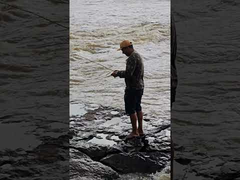 PESCARIA RAIZ NA CACHOEIRA DO URUBU ESPERANTINA PIAUÍ 😮