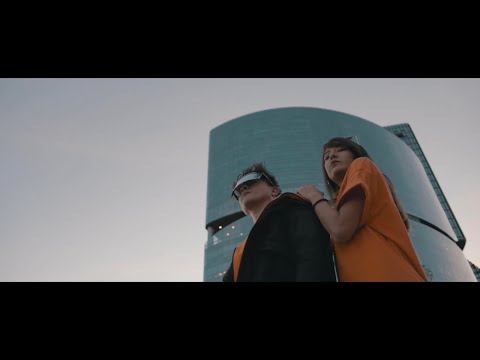 Armando Calderón - Asi Es Mi Vida (Video Oficial)