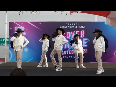 220529 Moana cover TXT - Blue Hour(5시 53분의 하늘에서 발견한 너와 나) @ Central Chaengwattana 2022 (Audition)
