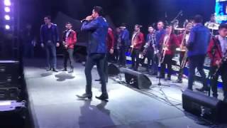 Banda Los Recoditos vs Banda La Primera :: Ando Bien Pedo