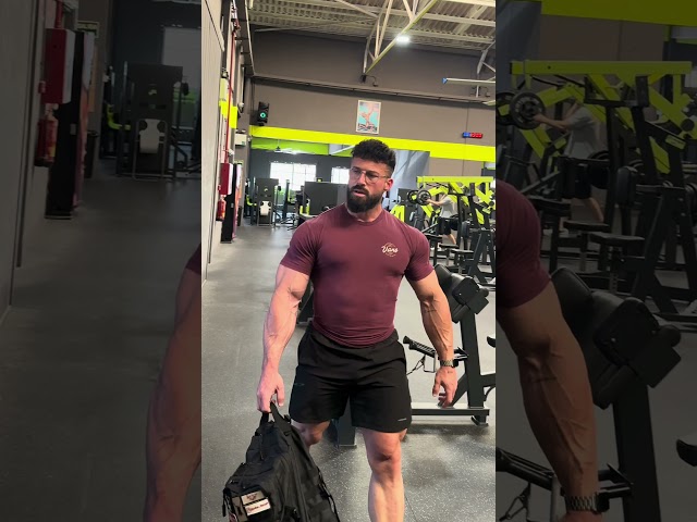 Vídeo relacionado con GYMTIER Skull UK Flag - Camiseta de gimnasio para hombre, entrenamiento de culturismo, entrenamiento, levantamiento de pesas, color rojo, XL