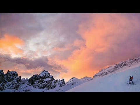 FREERIDE IN DOLOMITI - Forcella Marmolada - backcountry Snowboarding