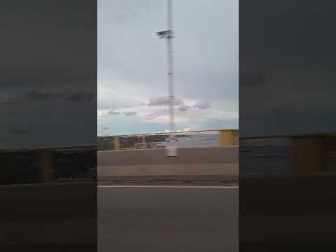 Ponte Rio Negro no Amazonas