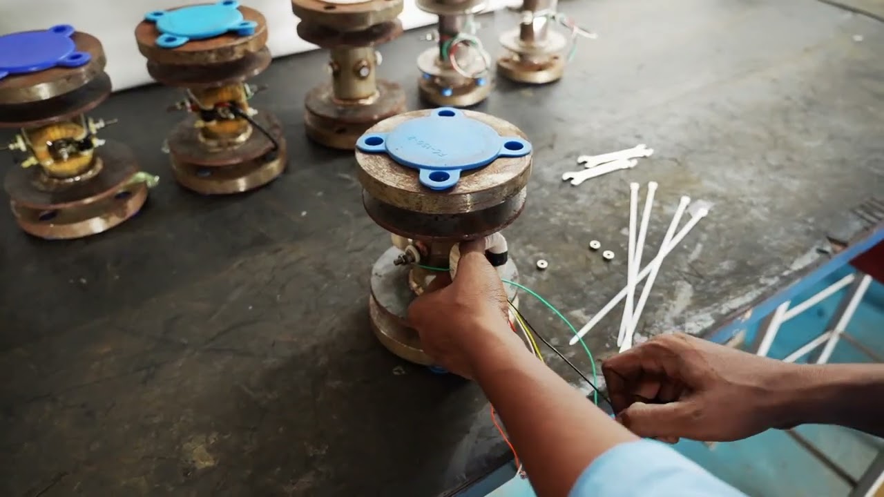 Electromagnetic Flowmeter (EMF) | High Accuracy Flow Measurement | Flowtech Instruments