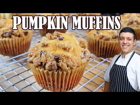 The Best Recipe for Pumpkin Muffins | Pumpkin Muffins with Pecan Streusel