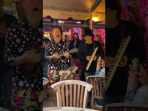 Joe Craven sings Happy (50th) Birthday Bret Bailey