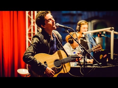 Car Free Festival: Milo Meskens - Here With Me (live)