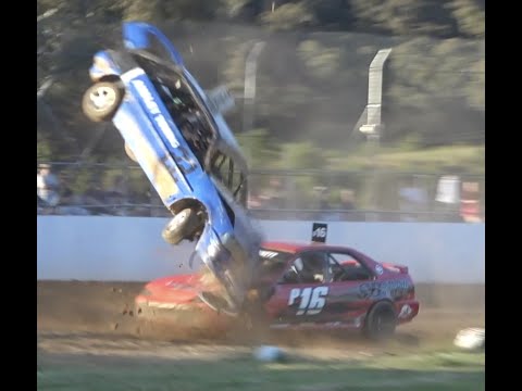 Huge crash Cullen Bullen Raceway NSW Australia