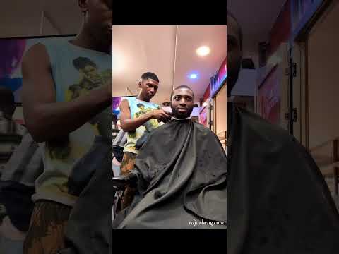 Haircut in Kigali with Danny the barber.