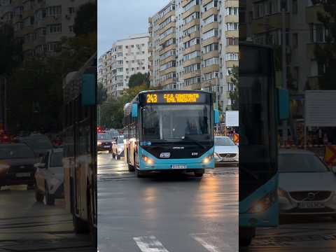 Autobuzele MBC E4 #4678 și Otokar C10 #6310 intrând în stația “Bd. Nic. Grig.” pe liniile 101 și 243