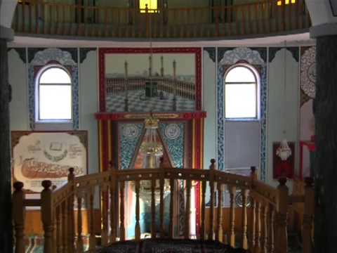 pse nuk falesh ? ke arsye?!!!! dëgjo   Hoxhë: Nusret Shiti