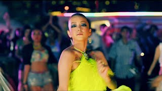 【4K/60PS】安室奈美恵 Namie Amuro - Hands On Me MV