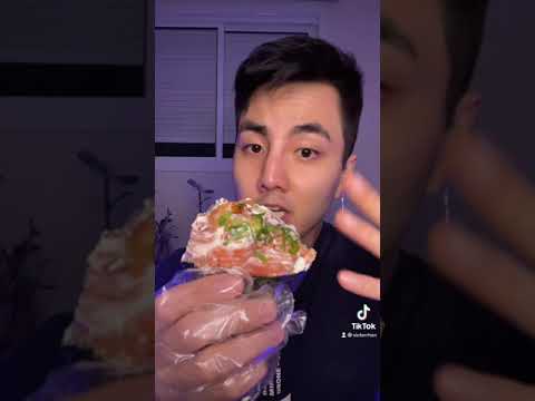 HOW TO EAT TEMAKI #shorts