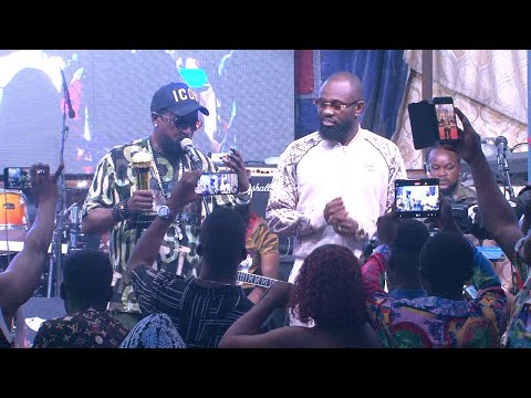 WERRASON AZO YINDISA KAKA ARRIVÉE YA FABRIGAZ NA RÉPÉTITION AYE KO PRÉSENTE TROPHÉE YA AFRIMA