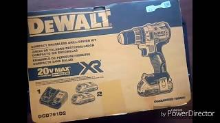 DeWALT DCD791D2 - відео 1