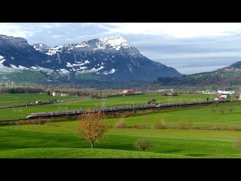 Züge auf der Gotthardbahn-Winter 2017-Steinen mit Blick auf Rigi