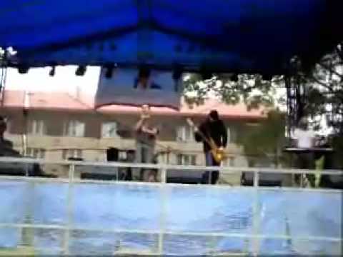 Diagnoza - V mlhách (live in Vejprty 28.7.2007)