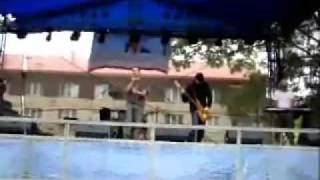 V mlhách (live in Vejprty 28.7.2007)