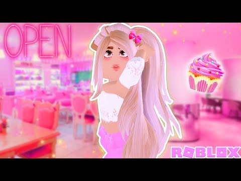 Paying A Stranger To Build Me A Pink Cafe In Roblox - leah ashe playing roblox
