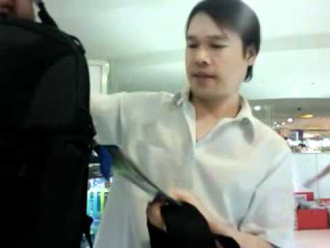 Sumdex Bag Exposure II  May 17, 2011 Tuesday @ 7:22pm