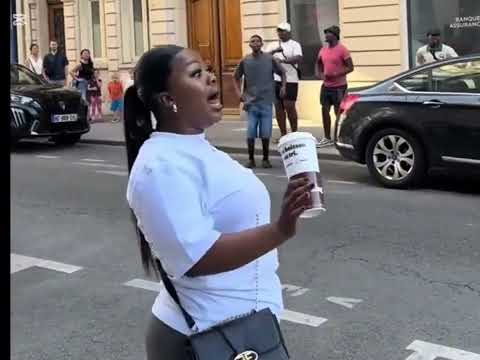 South Africans singing in Paris 🔥🔥 Thanda Choir  @fans_entertainmentzz