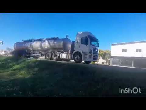 Camiones en ciudad de San Francisco , Cordoba . video 56 .SUSCRIBITE !!