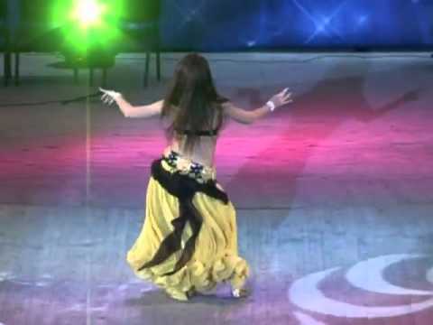 Zarina - Dança do Ventre - Solo de Derbake