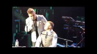 Robbie Williams &amp; Gary Barlow - Eight Letters