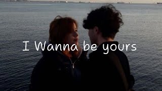 Download lagu Arctic Monkeys - I wanna be yours (lyrics) mp3