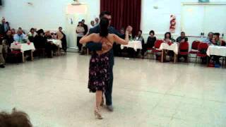 Paulina Cazabon y Jose Luis Gonzalez, "Tu boca mintió"