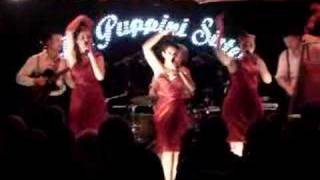 Puppini Sisters In Coventry, UK: &quot;Wuthering Heights&quot;