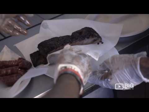 Scotty's BBQ Restaurant Austin servindo churrasco e peru defumado