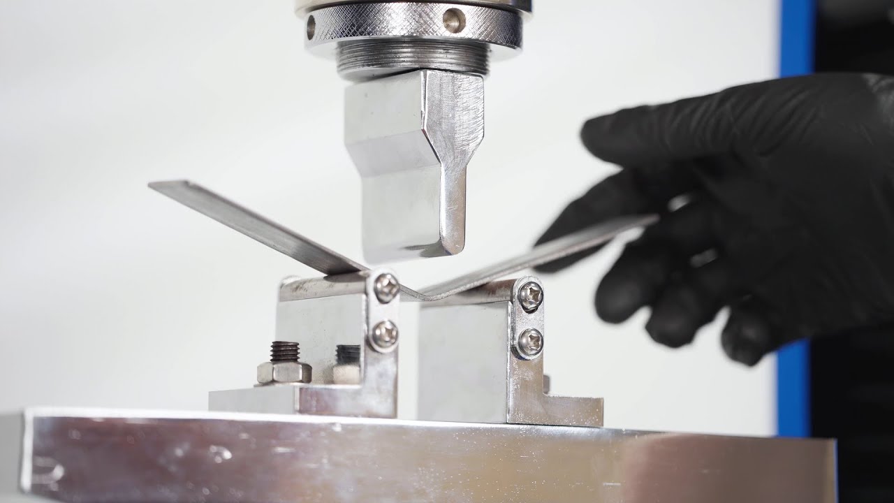 Servotec Fully Automatic Universal Testing Machine 100kN