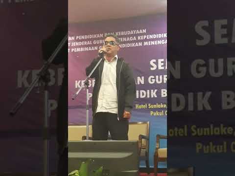 Stand up comedy by Blind man Jack