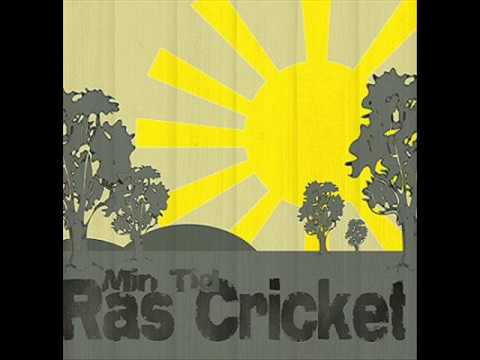 Ras Cricket- Polisen slår (Lyrics)