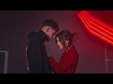 Video thumbnail for Niciodată înapoi
