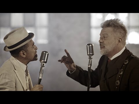 Videoclip de Me Estás Atrapando Otra Vez (feat. Rubén Albarrán) — Los Pericos