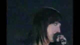 Ashlee Simpson - Kicking &amp; Screaming.