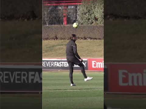 This player broke up Zlatan's counterattack!