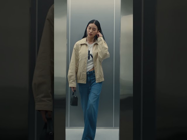 Vídeo relacionado con Calvin Klein Sujetador de Media Copa Mujer Lift elástico, Beige (Beechwood), 75A