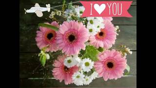 เธอเดินเข้ามาในวันที่...