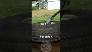 Download lagu Sekuat Apa Letusan Ban Mobil? 😲#shorts mp3 Download lagu Sekuat Apa Letusan Ban Mobil? 😲#shorts mp3