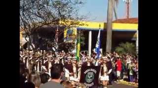 preview picture of video 'Banda Marcial de Dourado - 2013'