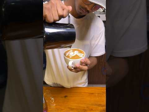 BUNNY 🐰 LATTE ART TUTORIAL #latteeart #coffee #latteartist #baristalatteart #bunny #freepourart #