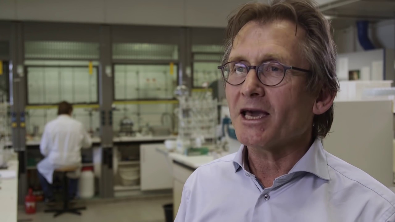 Prof. Ben Feringa - Coatings